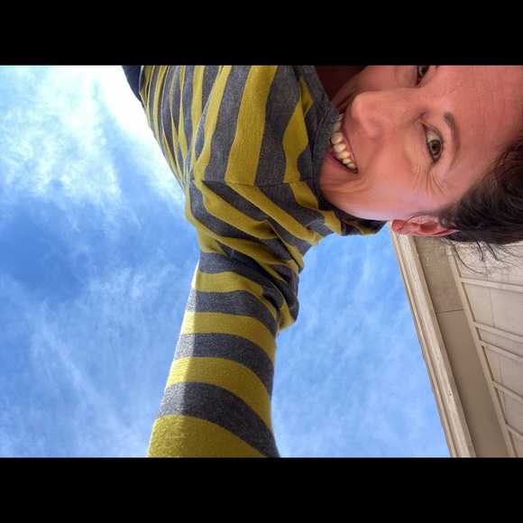 Meet your Posher, Megan - Picture 1 of 1